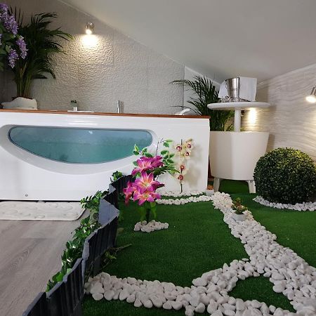 Alby Suite Термоли Екстериор снимка